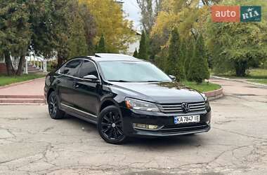 Седан Volkswagen Passat 2011 в 
