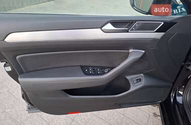 Универсал Volkswagen Passat 2016 в 