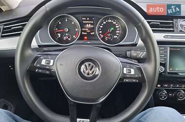 Универсал Volkswagen Passat 2016 в 