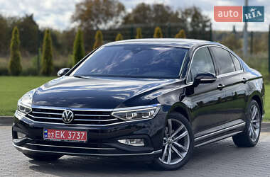 Volkswagen Passat 2020