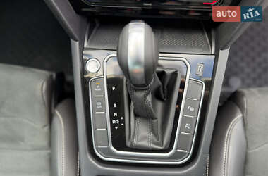 Седан Volkswagen Passat 2020 в 