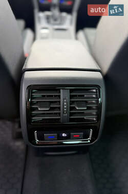 Седан Volkswagen Passat 2020 в 