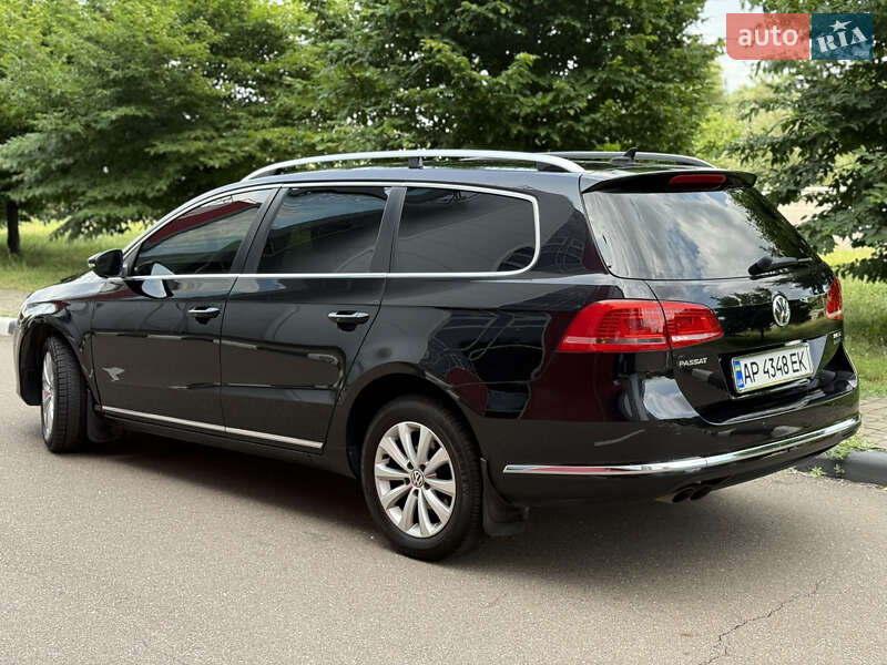 Универсал Volkswagen Passat 2014 в Киеве