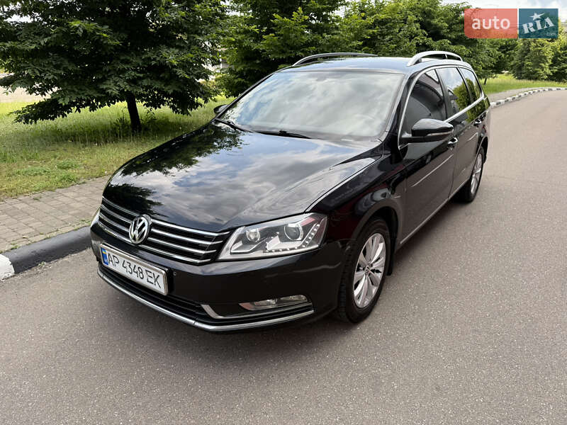 Универсал Volkswagen Passat 2014 в Киеве