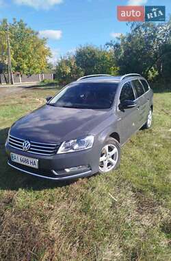 Універсал Volkswagen Passat 2014 в Яготині