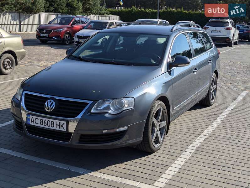 Универсал Volkswagen Passat 2010 в Луцке