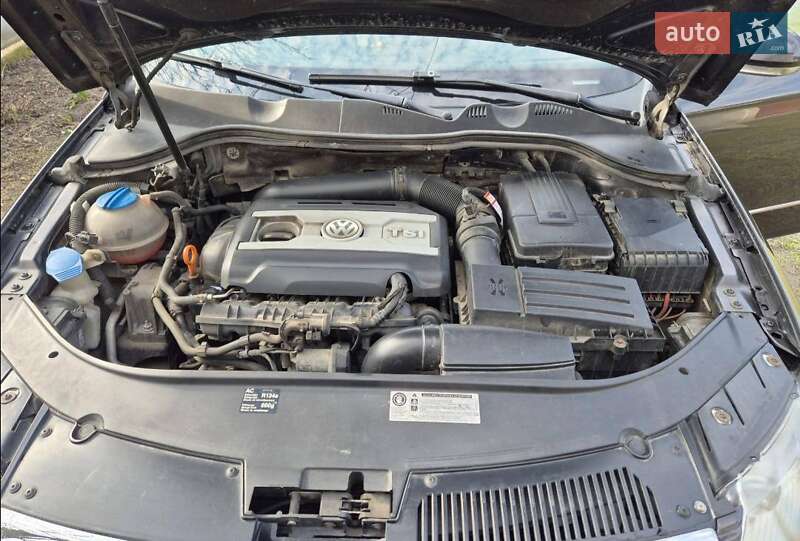 Седан Volkswagen Passat 2008 в Ивано-Франковске