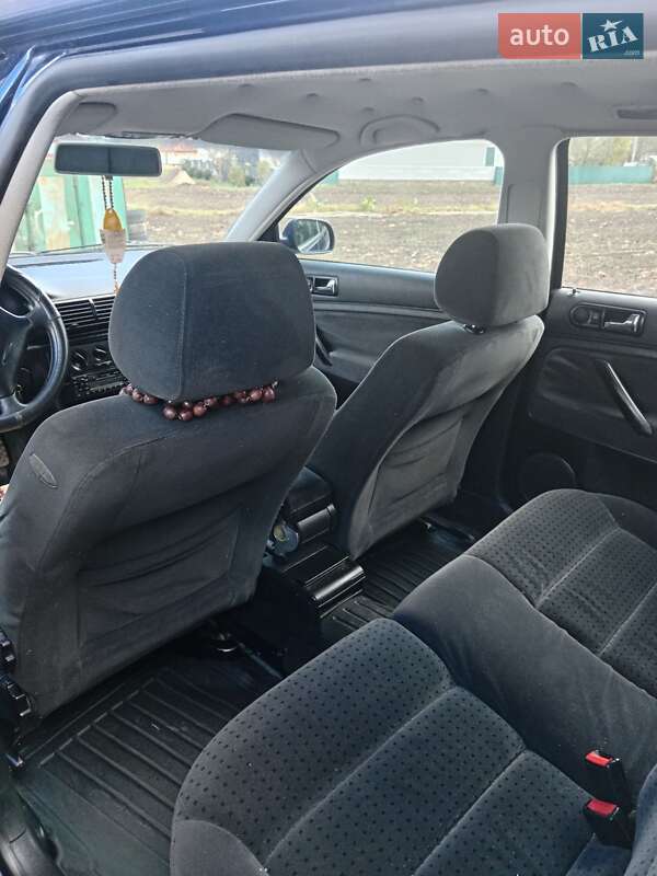 Универсал Volkswagen Passat 2000 в Коломые