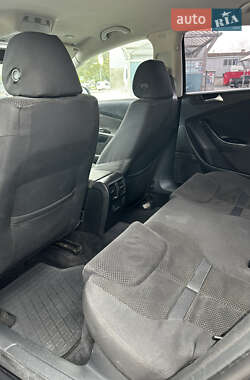 Седан Volkswagen Passat 2009 в 