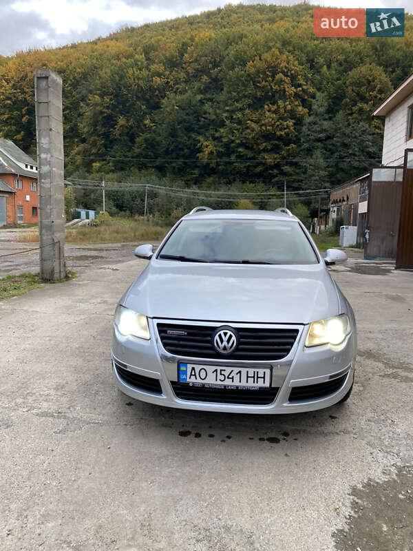Универсал Volkswagen Passat 2006 в Тячеве