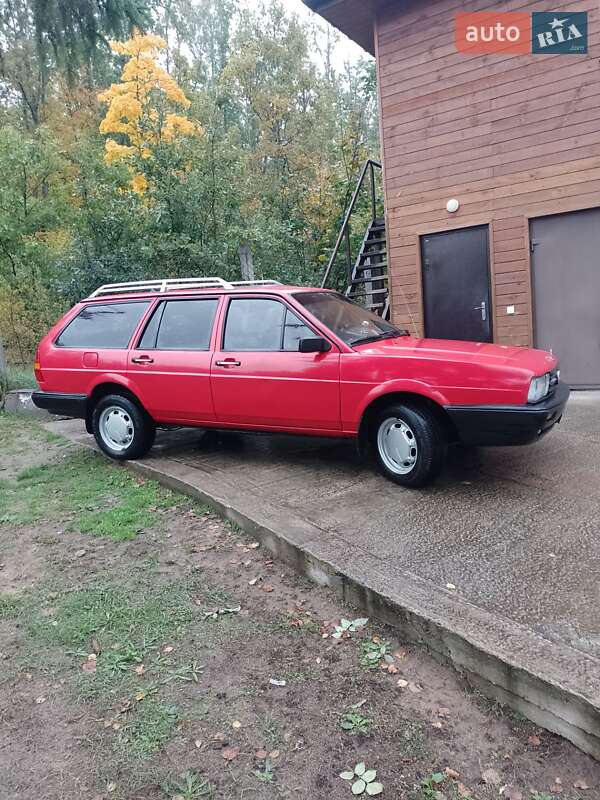 Универсал Volkswagen Passat 1987 в Житомире