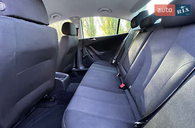 Седан Volkswagen Passat 2006 в 