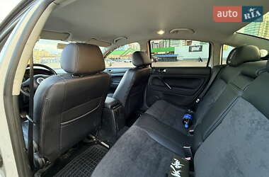 Седан Volkswagen Passat 2003 в 