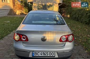 Седан Volkswagen Passat 2008 в 