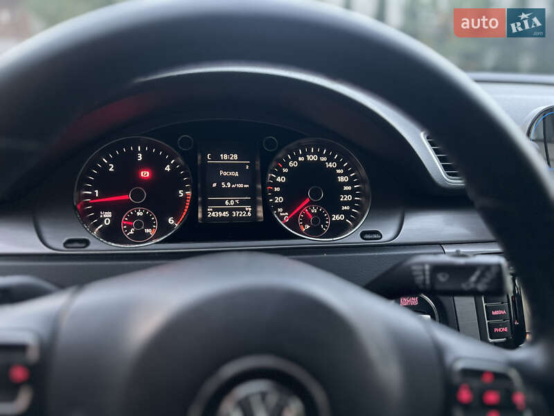 Универсал Volkswagen Passat 2011 в Золочеве фото 19 Универсал Volkswagen Passat 2011 в Золочеве