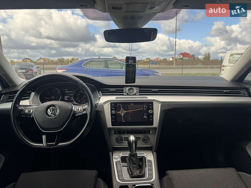 Универсал Volkswagen Passat 2018 в Умани