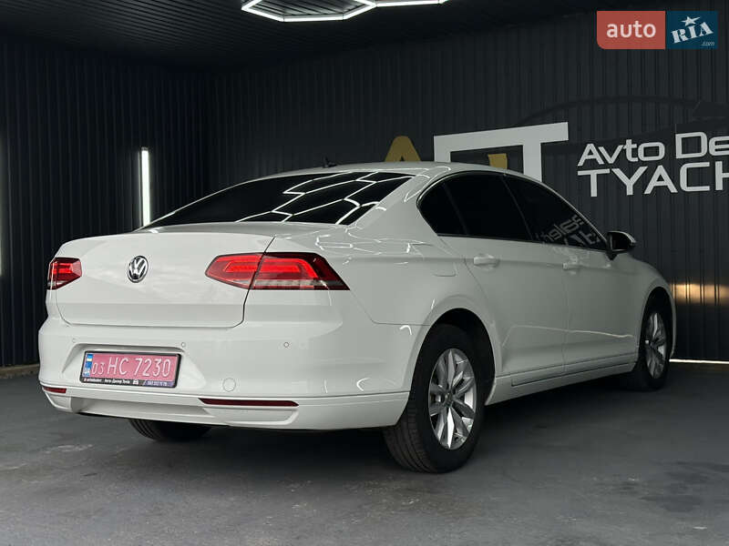 Седан Volkswagen Passat 2016 в Тячеве фото 21 Седан Volkswagen Passat 2016 в Тячеве