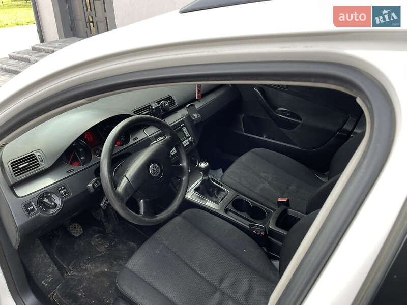 Универсал Volkswagen Passat 2007 в Надворной