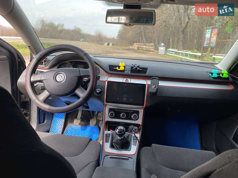 Универсал Volkswagen Passat 2010 в Калуше