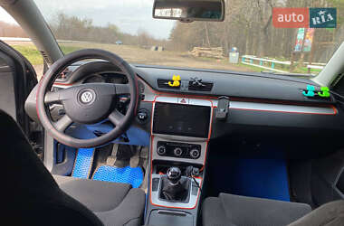 Универсал Volkswagen Passat 2010 в 