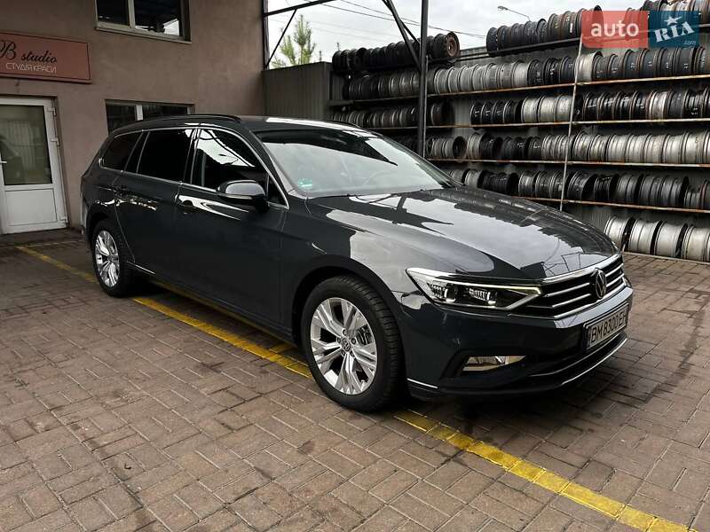 Універсал Volkswagen Passat 2020 в Києві