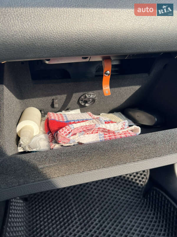 Универсал Volkswagen Passat 2013 в Черкассах