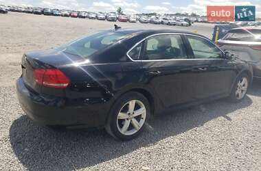 Седан Volkswagen Passat 2015 в 