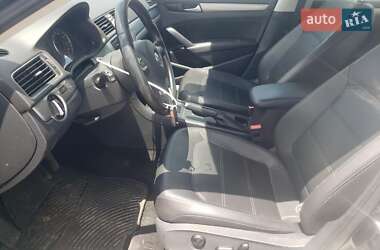 Седан Volkswagen Passat 2015 в 