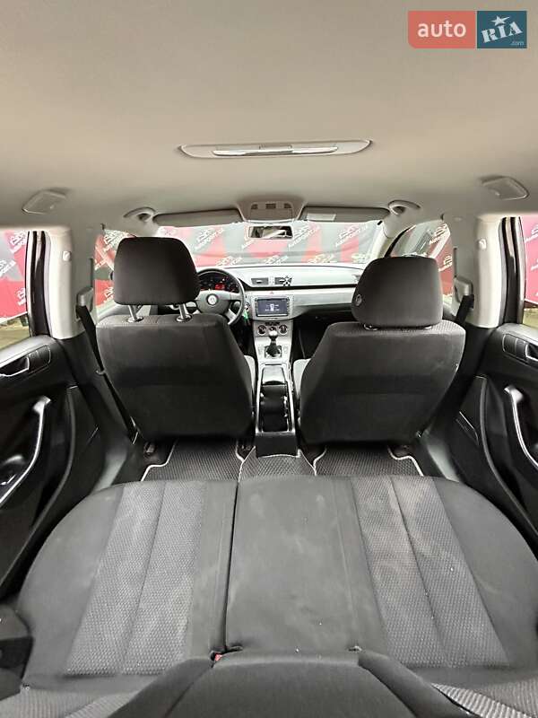Универсал Volkswagen Passat 2008 в Сумах