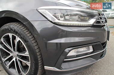 Седан Volkswagen Passat 2018 в 