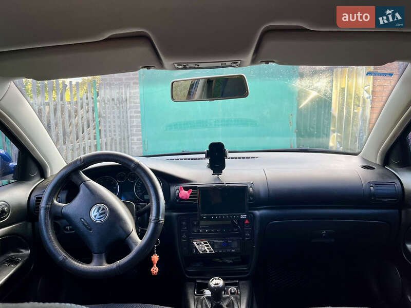 Седан Volkswagen Passat 2003 в Краматорске