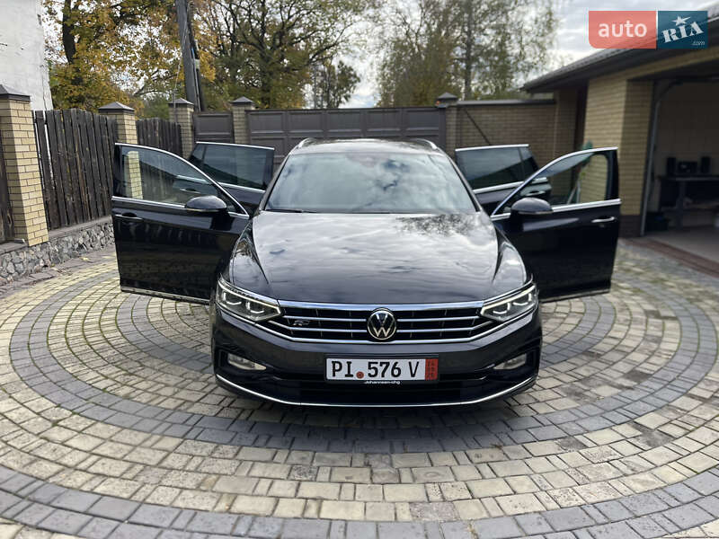 Универсал Volkswagen Passat 2021 в Южном