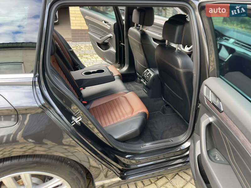 Универсал Volkswagen Passat 2021 в Южном