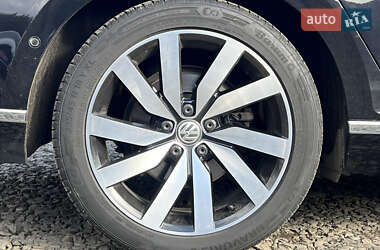 Универсал Volkswagen Passat 2015 в 