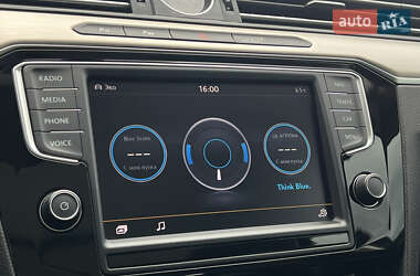 Универсал Volkswagen Passat 2015 в 
