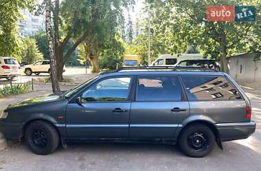 Универсал Volkswagen Passat 1995 в Кременчуге