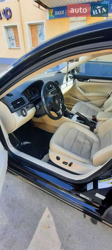 Седан Volkswagen Passat 2013 в Херсоне