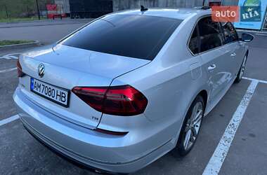 Седан Volkswagen Passat 2017 в Николаеве