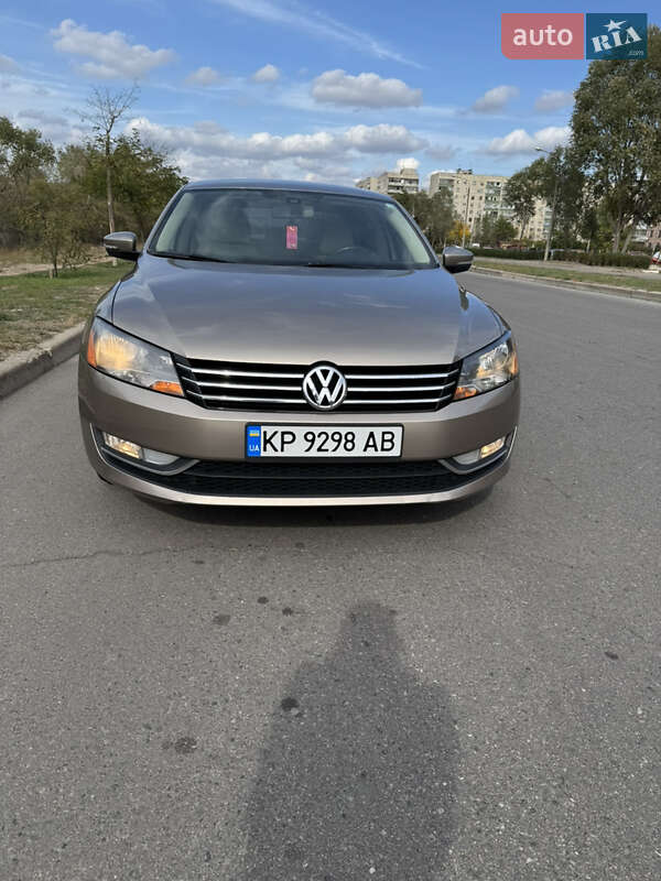Седан Volkswagen Passat 2015 в Запорожье