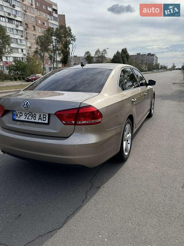 Седан Volkswagen Passat 2015 в Запорожье