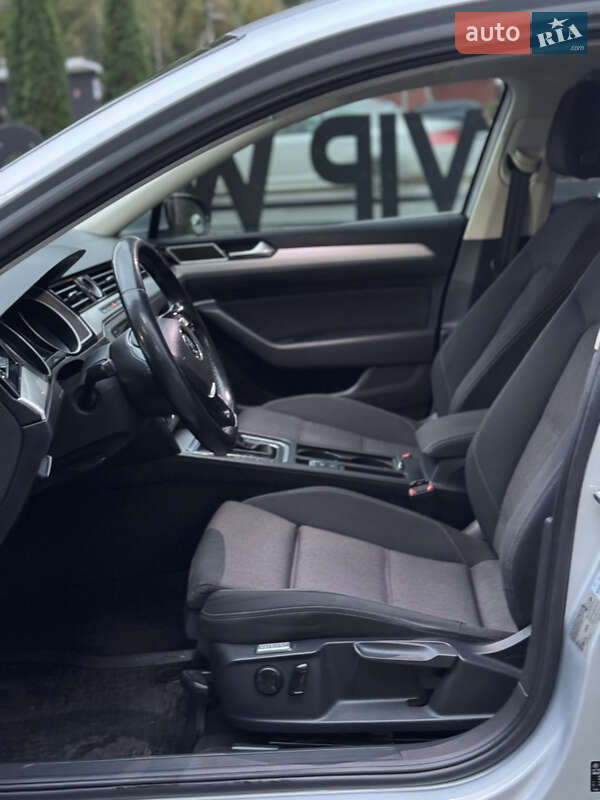 Універсал Volkswagen Passat 2015 в Міжгір'ї