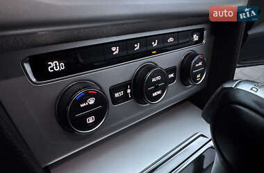 Универсал Volkswagen Passat 2015 в 