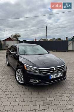 Седан Volkswagen Passat 2016 в Кривом Роге