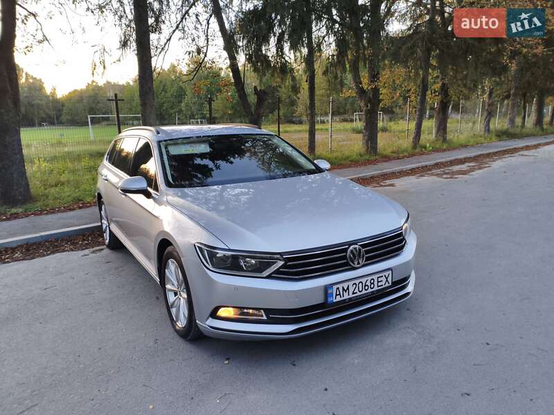 Универсал Volkswagen Passat 2016 в Звягеле