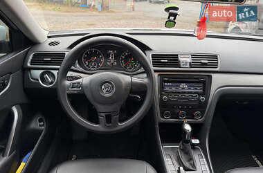 Седан Volkswagen Passat 2014 в 