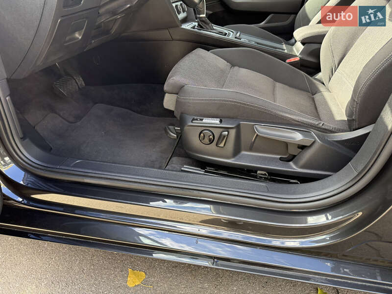 Универсал Volkswagen Passat 2018 в Броварах фото 20 Универсал Volkswagen Passat 2018 в Броварах