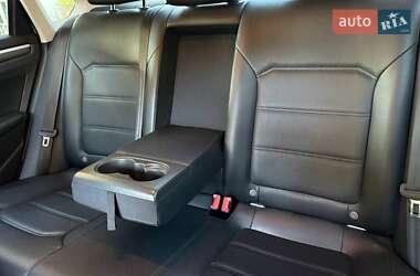 Седан Volkswagen Passat 2018 в 