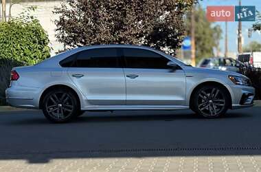 Седан Volkswagen Passat 2018 в 