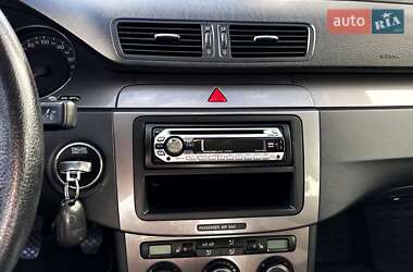 Седан Volkswagen Passat 2008 в 