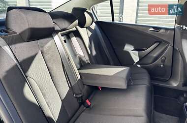 Седан Volkswagen Passat 2008 в 